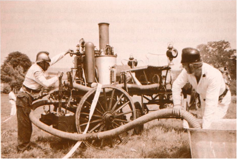 Ukázka s parní stříkačkou v 80. letech